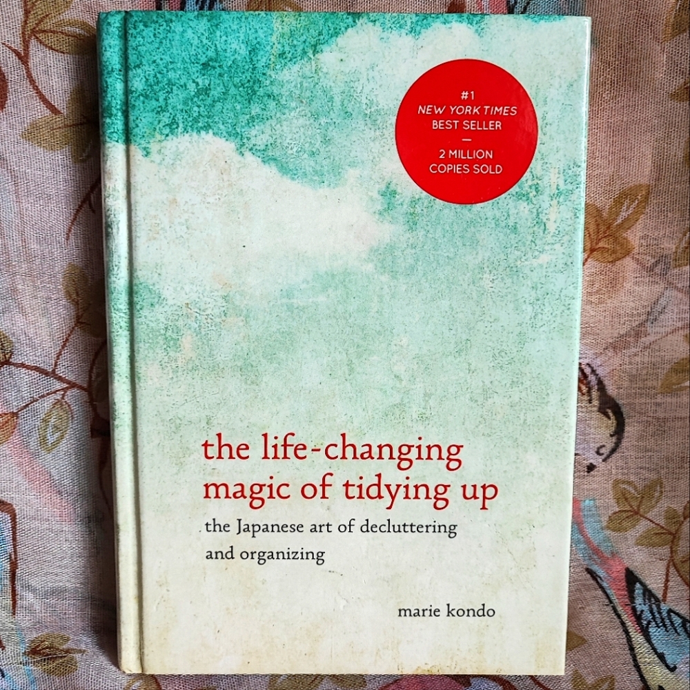 Marie Kondo The Life-changing Magic Of Tidying Up Declutter Organize Book NEW